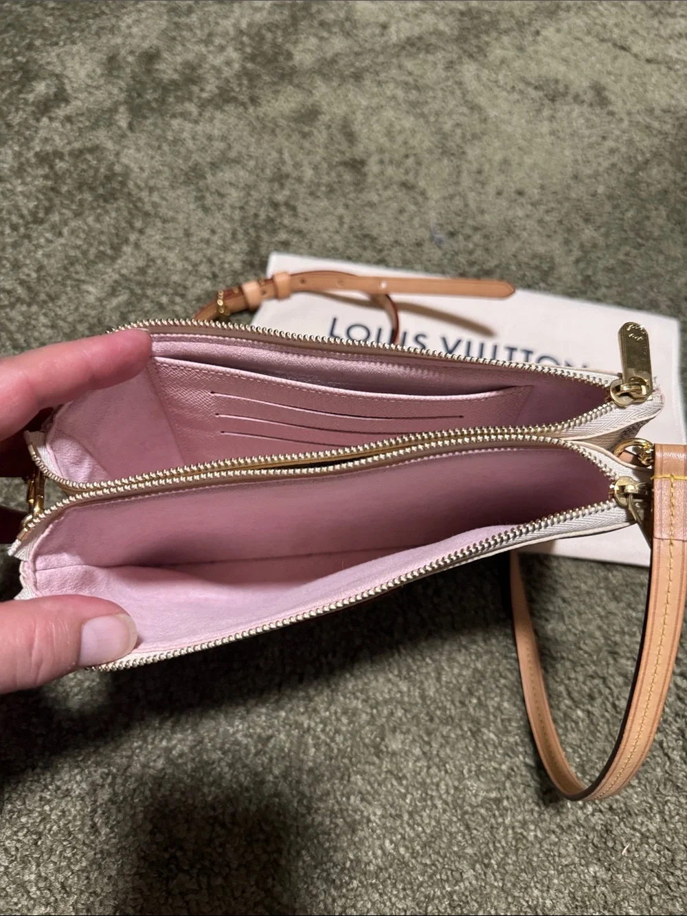 Louis Vuitton Damier Azur Crossbody Pochette in White and Tan